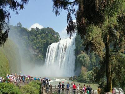 Huangguoshu Waterfall