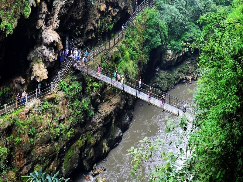 Malinghe River Gorge