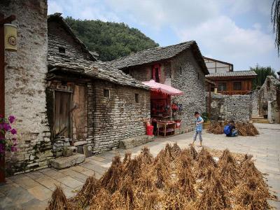 Tianlongtunbao Ancient Village