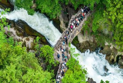 Tianxing Bridge Scenic Area, Guizhou