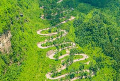 Twenty-four Turn Road - Guizhou